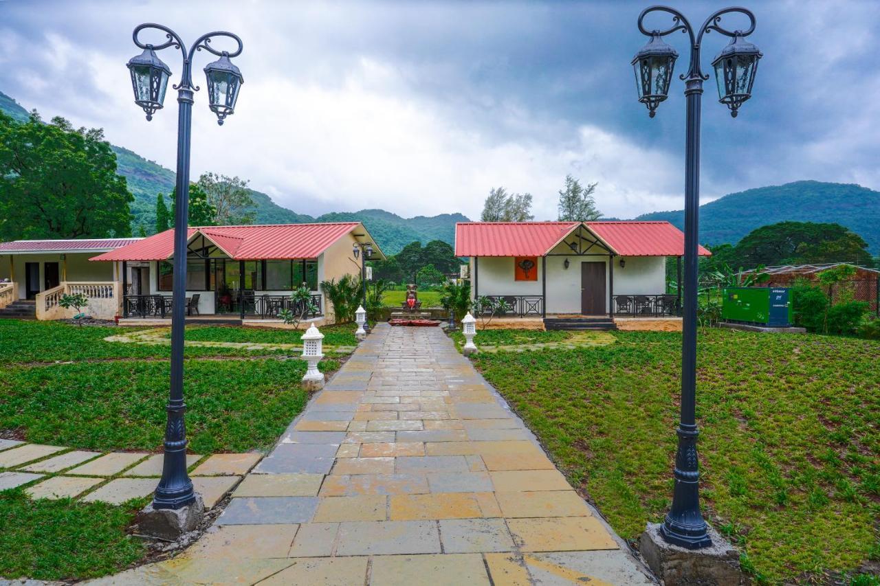 Ninad Homestays Karjat Exteriér fotografie