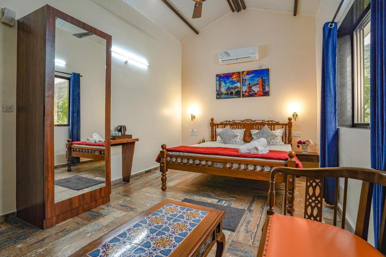 Ninad Homestays Karjat Exteriér fotografie