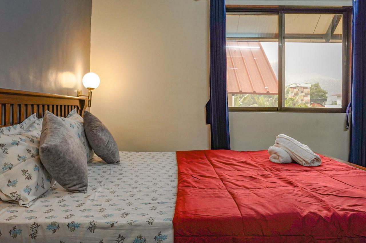 Ninad Homestays Karjat Exteriér fotografie