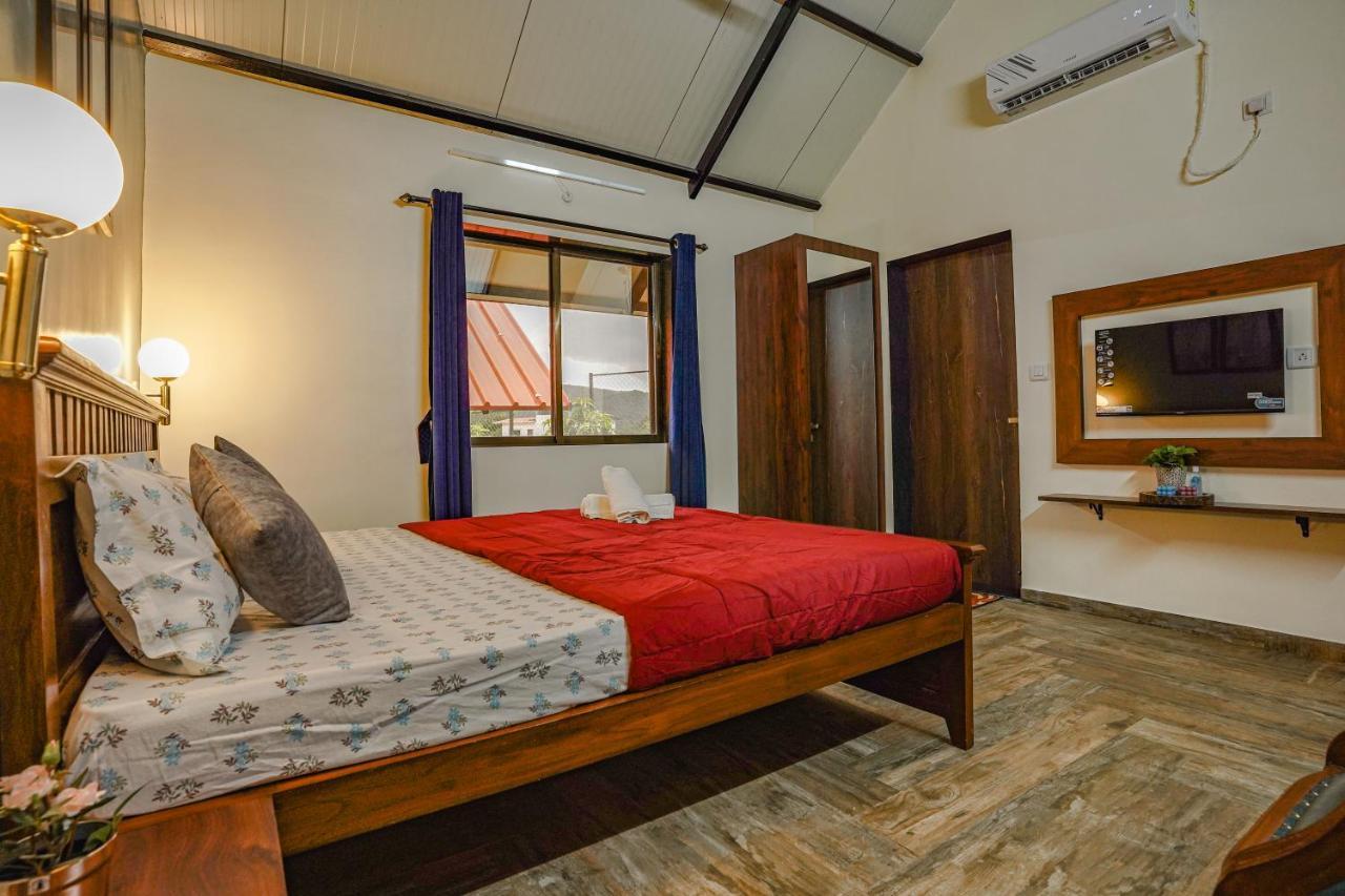 Ninad Homestays Karjat Exteriér fotografie