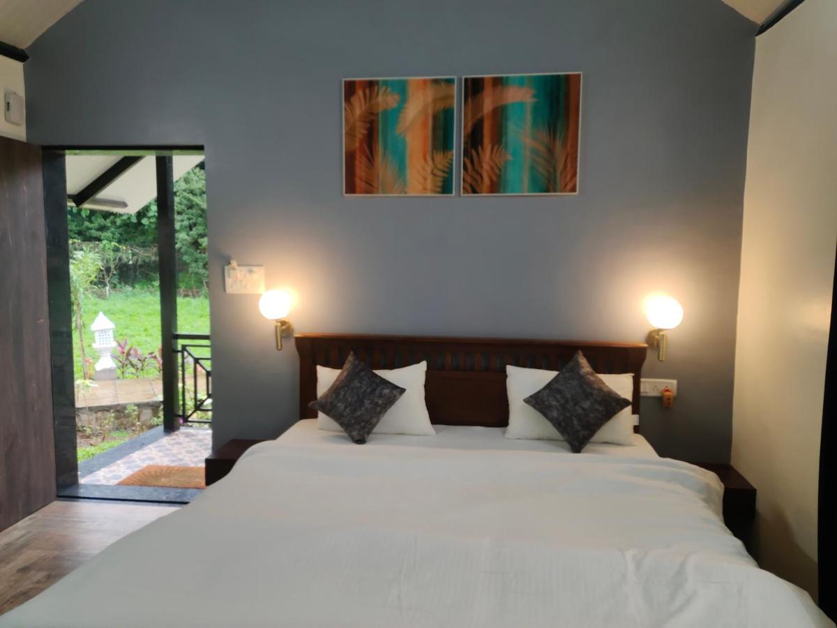 Ninad Homestays Karjat Exteriér fotografie