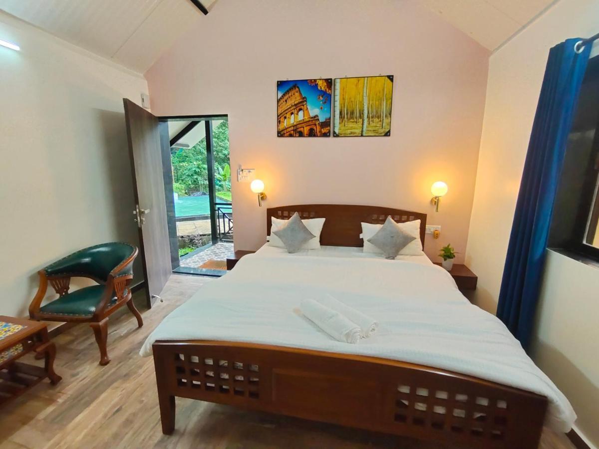 Ninad Homestays Karjat Exteriér fotografie